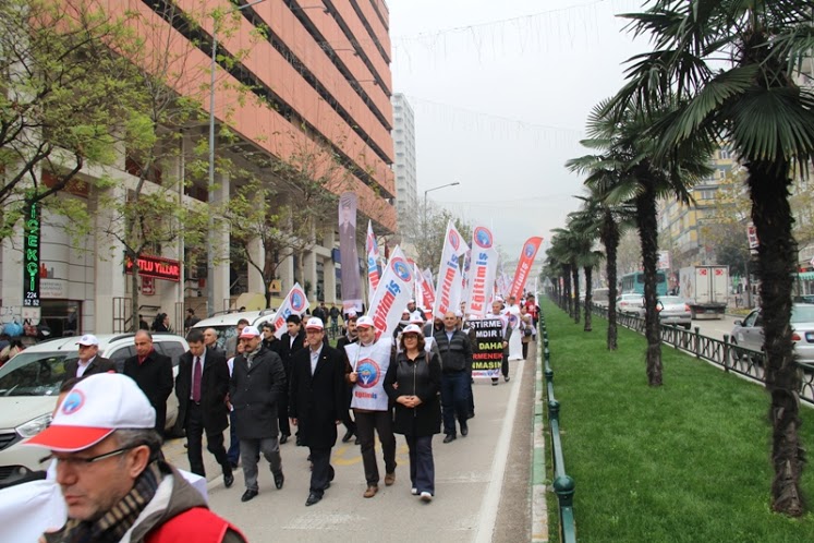 LAİK EĞİTİM VE EMEĞE SAYGI YÜRÜYÜŞÜ BURSA’DA
