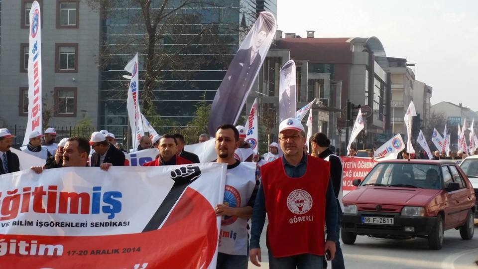 LAİK EĞİTİM VE EMEĞE SAYGI YÜRÜYÜŞÜ BURSA’DA