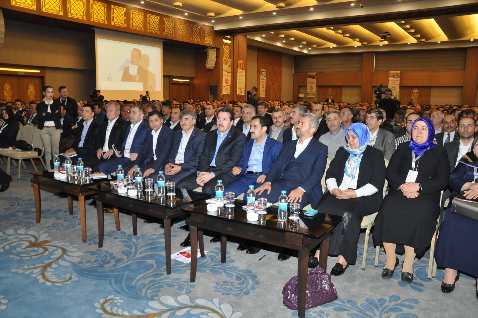 Eğitim Bir Sen ‘400 bin üye hedefi’ ile toplandı