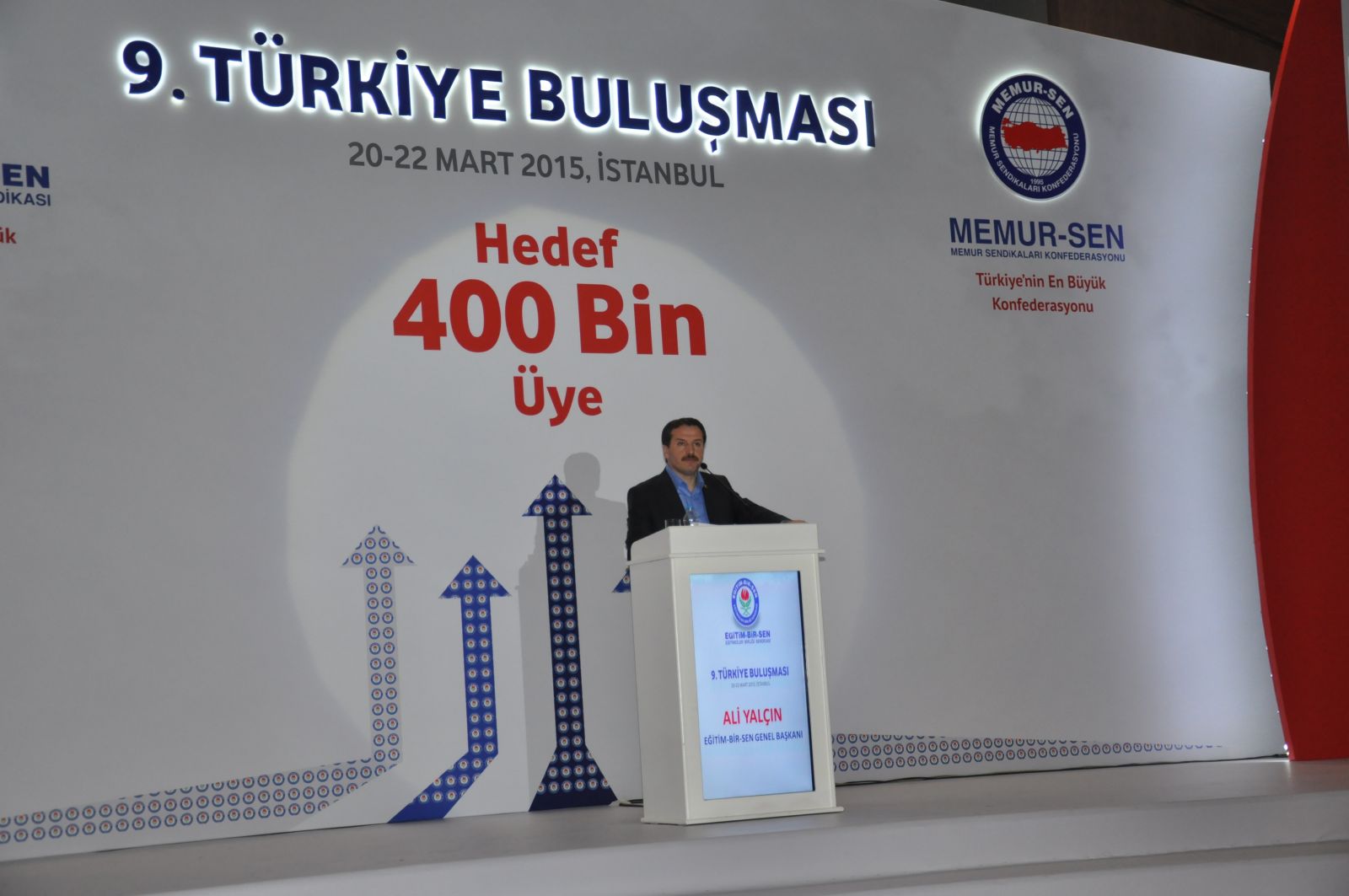 Eğitim Bir Sen ‘400 bin üye hedefi’ ile toplandı