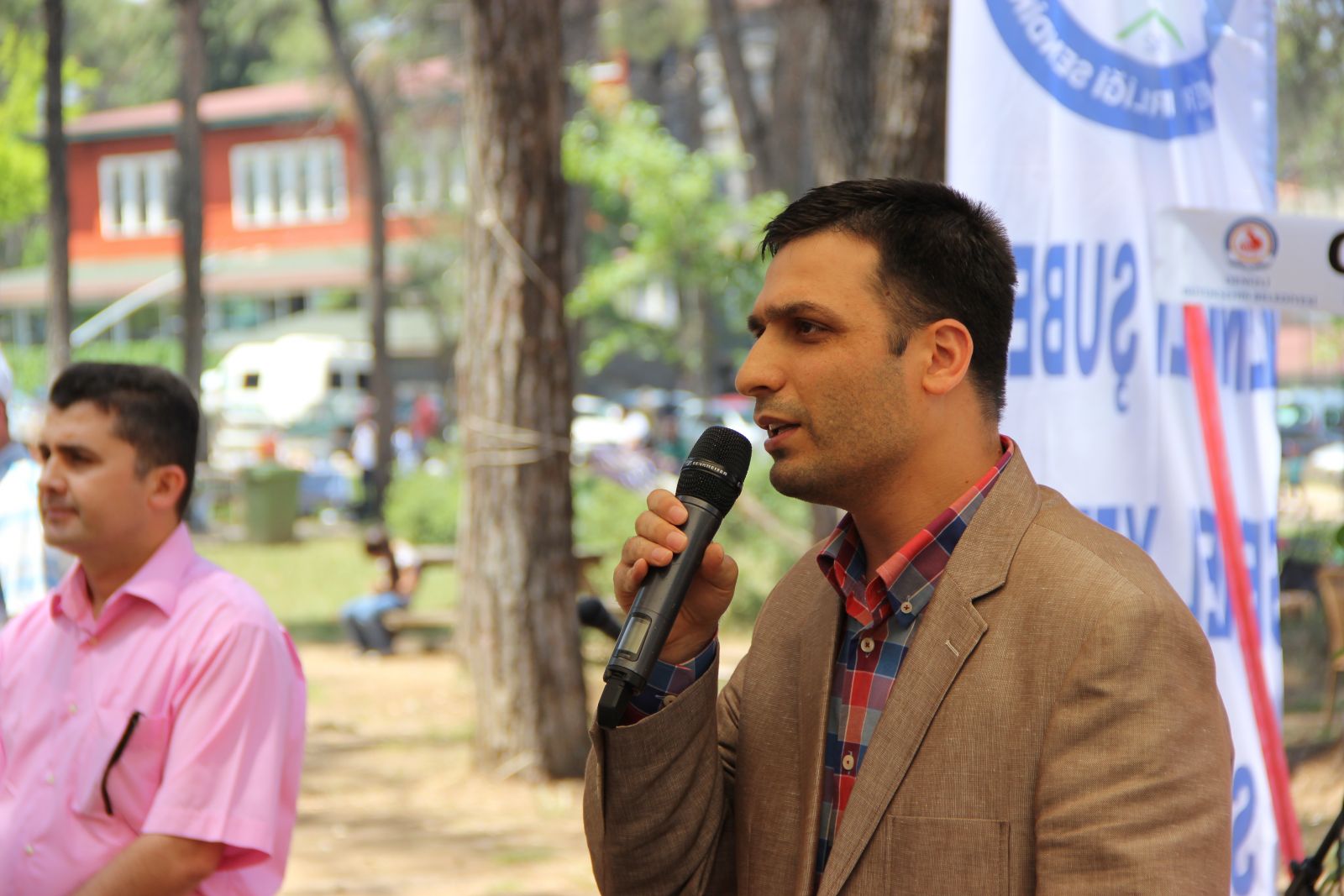 Oyunları Eğitim-Bir-Sen, Memur-Sen bozmuştur