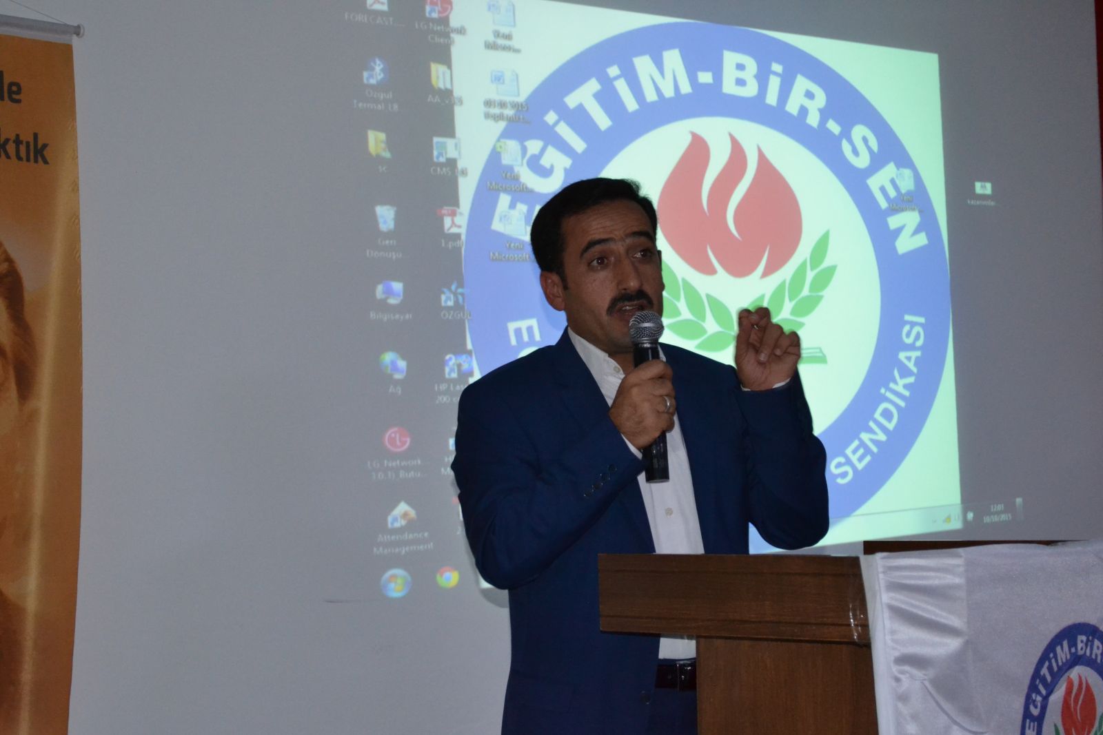 Tarihten ders almalı, oynanan oyunlara karşı uyanık olmalıyız