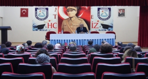 Trabzon İl Milli Eğitim Müdürü, Okul-Aile Birliği Başkanlarına EBA’ yı Anlattı