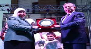 Bakan Yılmaz, Öğretmen Semiha Yıldırım İlkokulu´nun mezuniyet törenine katıldı