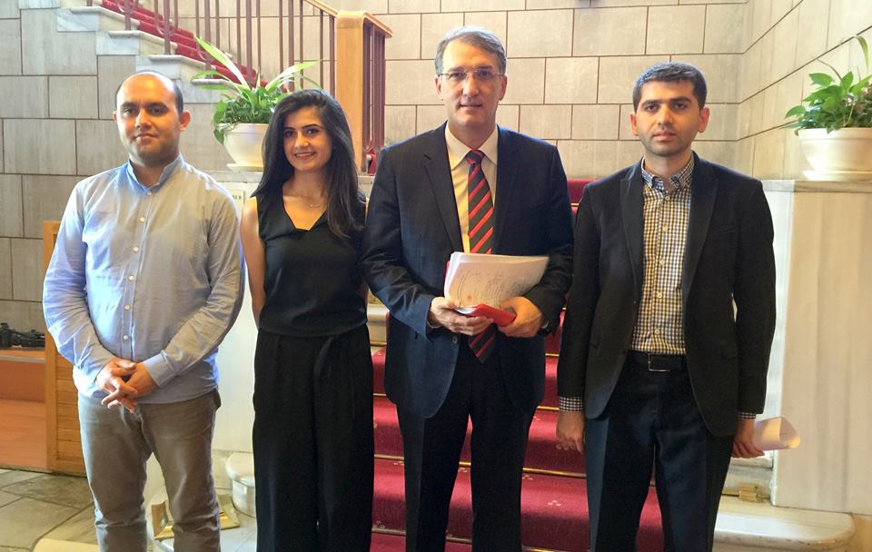 CHP Bursa Milletvekili İrgil, Atama Bekleyen Öğretmenleri Yalnız Bırakmıyor