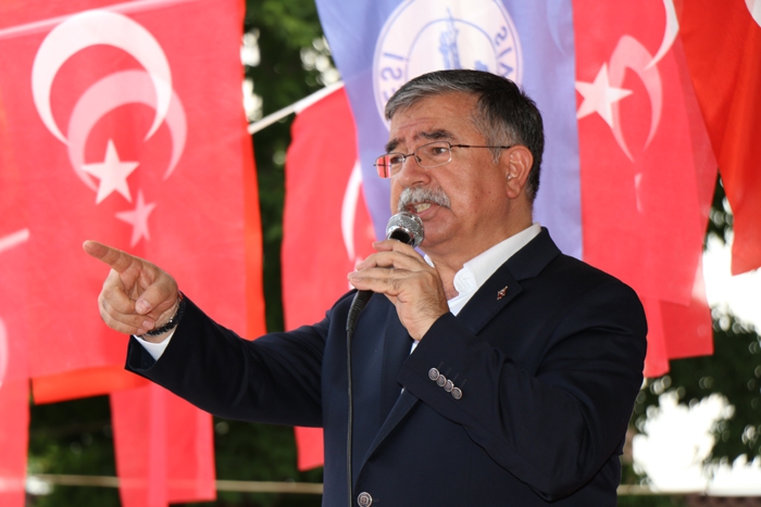 Milli Eğitim Bakanı İsmet Yılmaz; “terörü, yoksulluğu yenmek eğitimle mümkündür.”