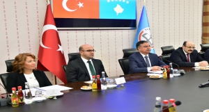 Bakan Yılmaz, Kosova Eğitim Bakanı Bajrami ile bir araya geldi