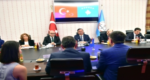 Bakan Yılmaz, Kosova Eğitim Bakanı Bajrami ile bir araya geldi