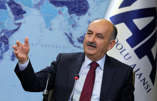 Bakan Müezzinoğlu, 2017'de personel alımı yapılacak bakanlıkları açıkladı