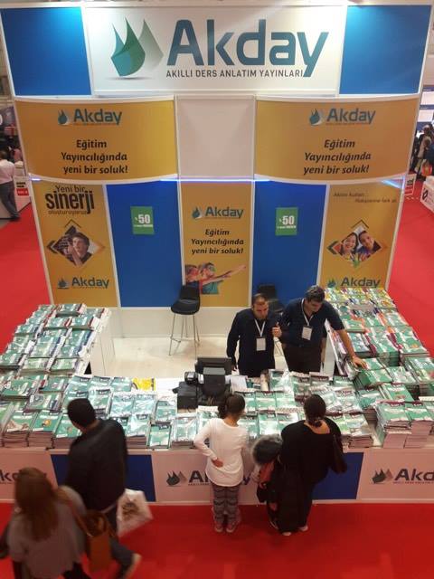 Fetö Yayın Evlerine Ait Olduğu İçin Yasaklanan Yayınların Satışı Devam Ediyor