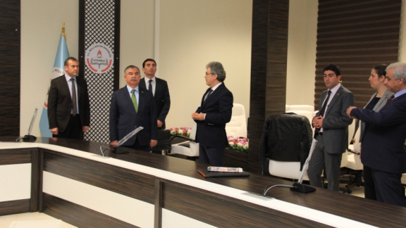 İsmet Yılmaz, İstanbul İl Milli Eğitim Müdürlüğünü Ziyaret Etti