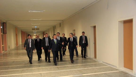 İsmet Yılmaz, İstanbul İl Milli Eğitim Müdürlüğünü Ziyaret Etti