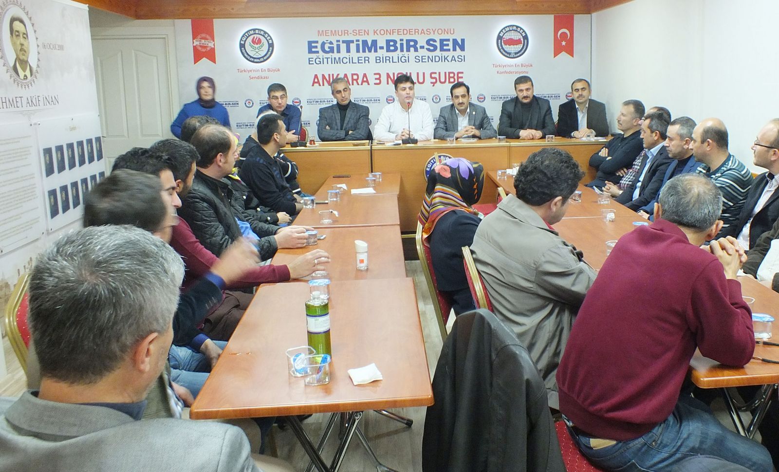 Sözleşmeli Öğretmen İstihdamından Vazgeçilmelidir