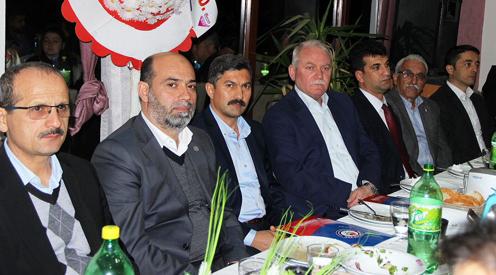 Kılık-Kıyafet Yönetmeliğindeki Yasaklar Kaldırılmalıdır