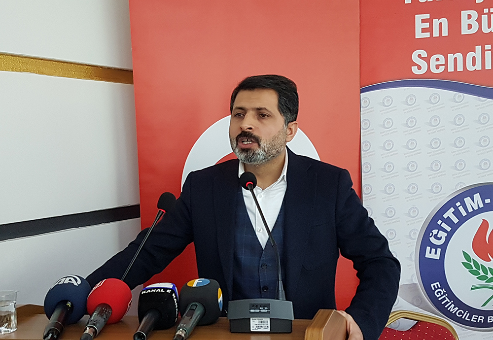 Valilikler açığa aldıkları personelin durumunu netleştirmeli, masumları iade etmelidir