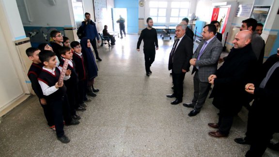 Diyarbakır İl Milli Eğitim Müdürü Hasan ASLAN'ın okul ziyaretleri devam ediyor.