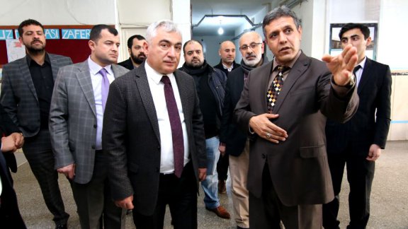 Diyarbakır İl Milli Eğitim Müdürü Hasan ASLAN'ın okul ziyaretleri devam ediyor.