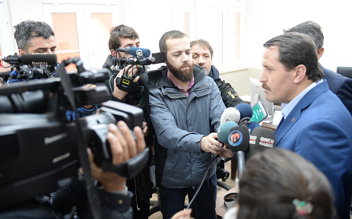 Yalçın'dan Müfredat ve Ders Süreleri Açıklaması