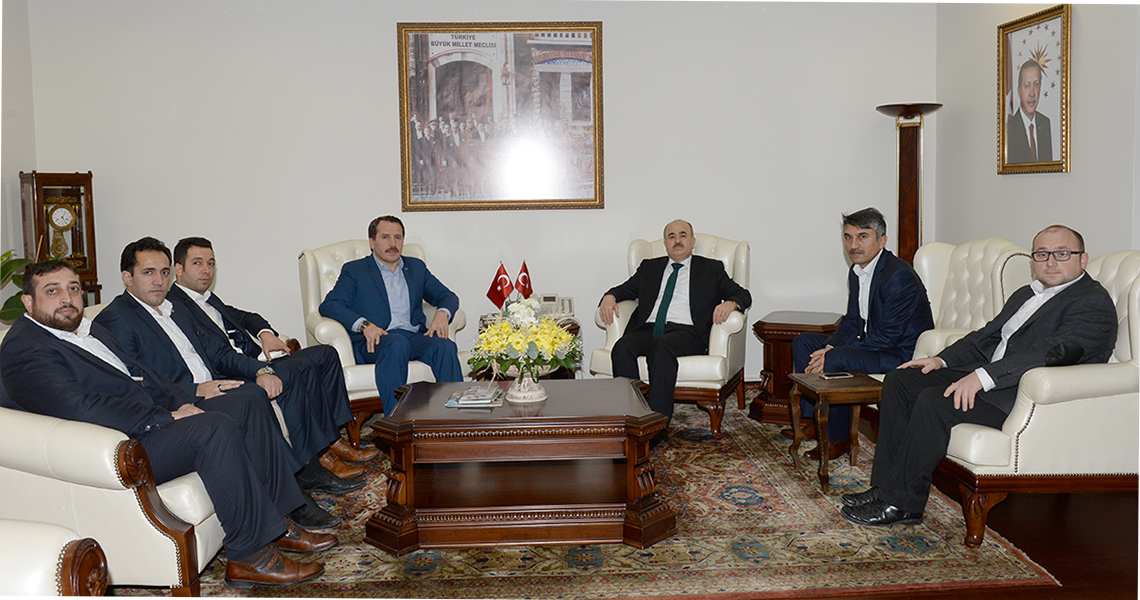 Yalçın'dan Müfredat ve Ders Süreleri Açıklaması