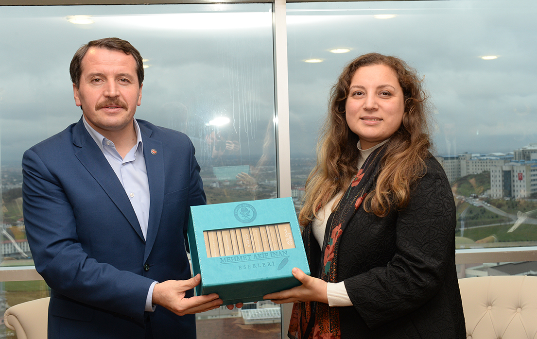 Yalçın'dan Müfredat ve Ders Süreleri Açıklaması