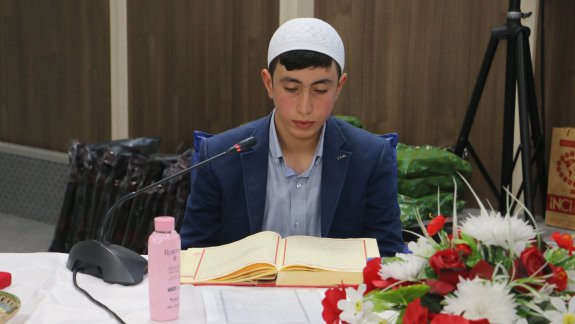 İl Milli Eğitim Müdüründen 15 Temmuz Şehidinin Anne Babasına Plaket