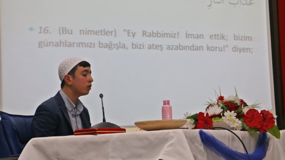 İl Milli Eğitim Müdüründen 15 Temmuz Şehidinin Anne Babasına Plaket