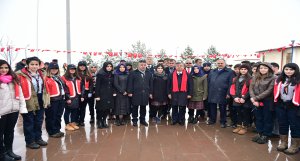 Bakan Yılmaz: “Aziz Şehitlerimizin Manevi Huzurunda Saygıyla Eğiliyorum”