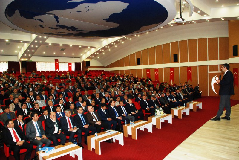 Yusuf Tekin, Adıyaman'da Eğitim Yöneticileriyle Bir Araya Geldi