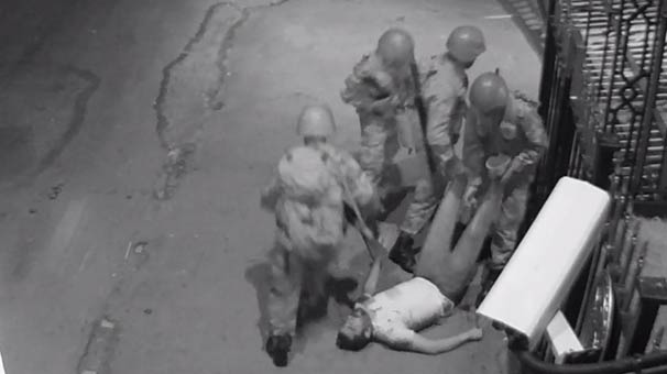 FETÖ'cü askerlerden, Şehit cenazelerine büyük saygısızlık!