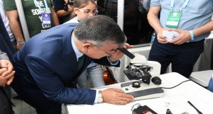 Bakan Yılmaz, Bilim ve Sanat Merkezleri Festivali’ne katıldı
