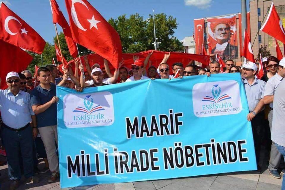 MEB Şehitlerine Sahip Çıkıyor ve Nöbette