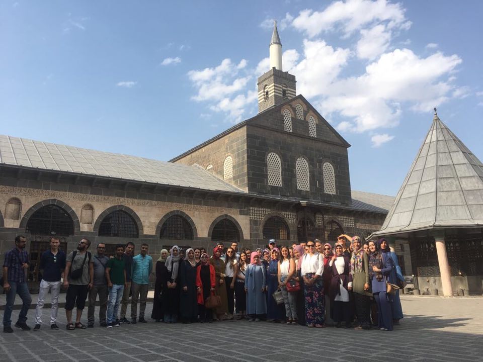 Diyarbakır'da Aday Öğretmenlere Şehir Tanıtımı
