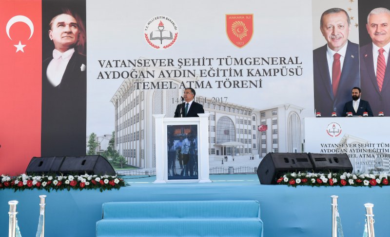 İsmet Yılmaz: "Öğretmen Maaşlarında Dolar Bazında Artış, Yaklaşık 3 Kat"