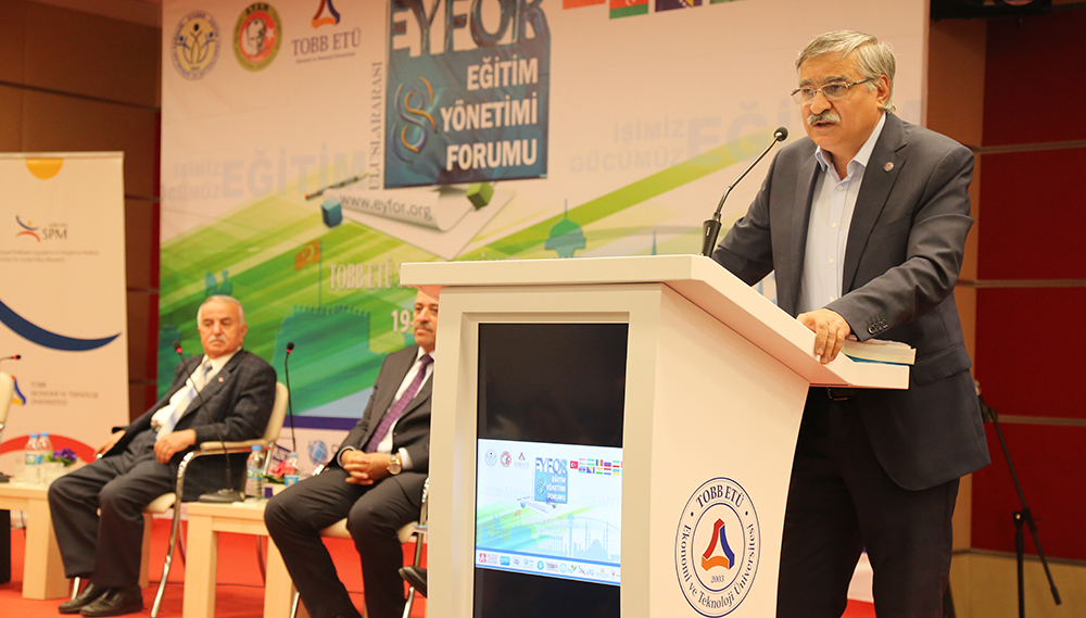 Öğretmenlerin Ders Yükünü Artırarak Eğitimi Geliştiremeyiz