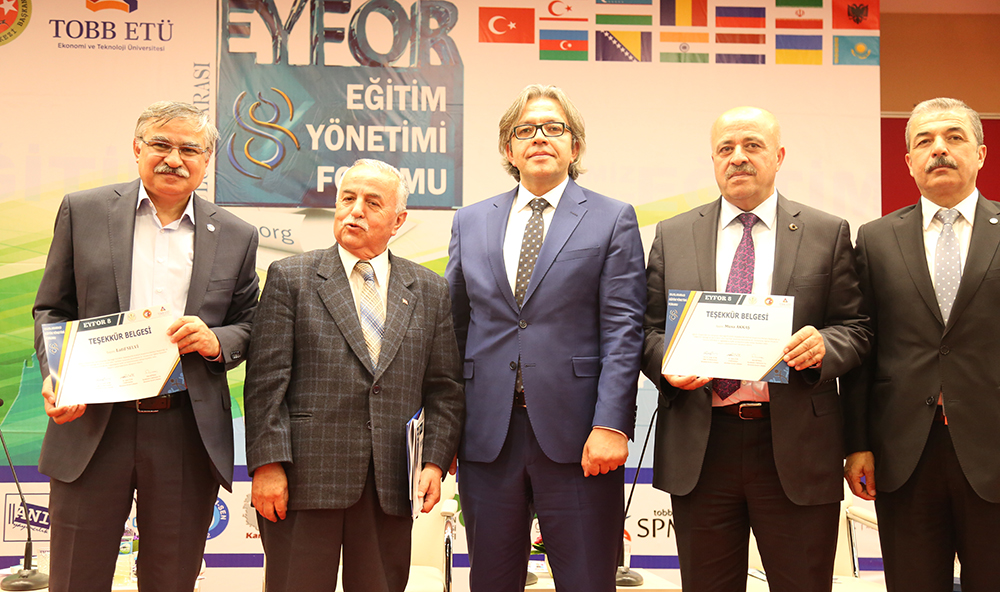 Öğretmenlerin Ders Yükünü Artırarak Eğitimi Geliştiremeyiz