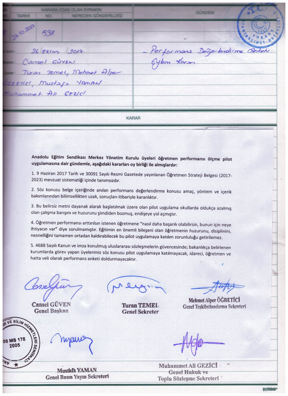 Dersi De Notu Da Öğretmen Verir. Performans Tuzağına Düşmeyeceğiz!