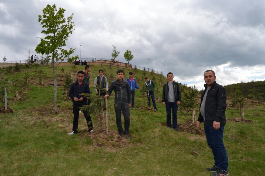 Müsteşar Yusuf Tekin'in Örnek Uygulama Paylaşımı Sürüyor