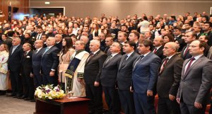 Başbakan Yıldırım ve Bakan Yılmaz, Yıldız Teknik Üniversitesinin akademik yılı açılışına katıldı