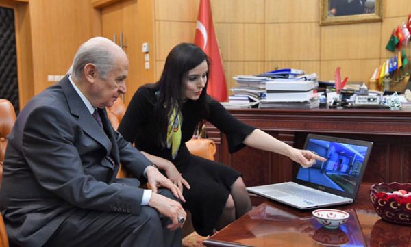 Afrin'in ilk şehidinin vasiyeti olan okul projesi Bahçeli'ye sunuldu