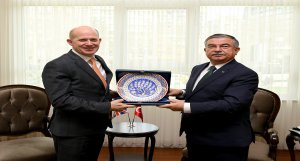 Bakan Yılmaz, İngiltere Büyükelçisi Chilcott’ı kabul etti