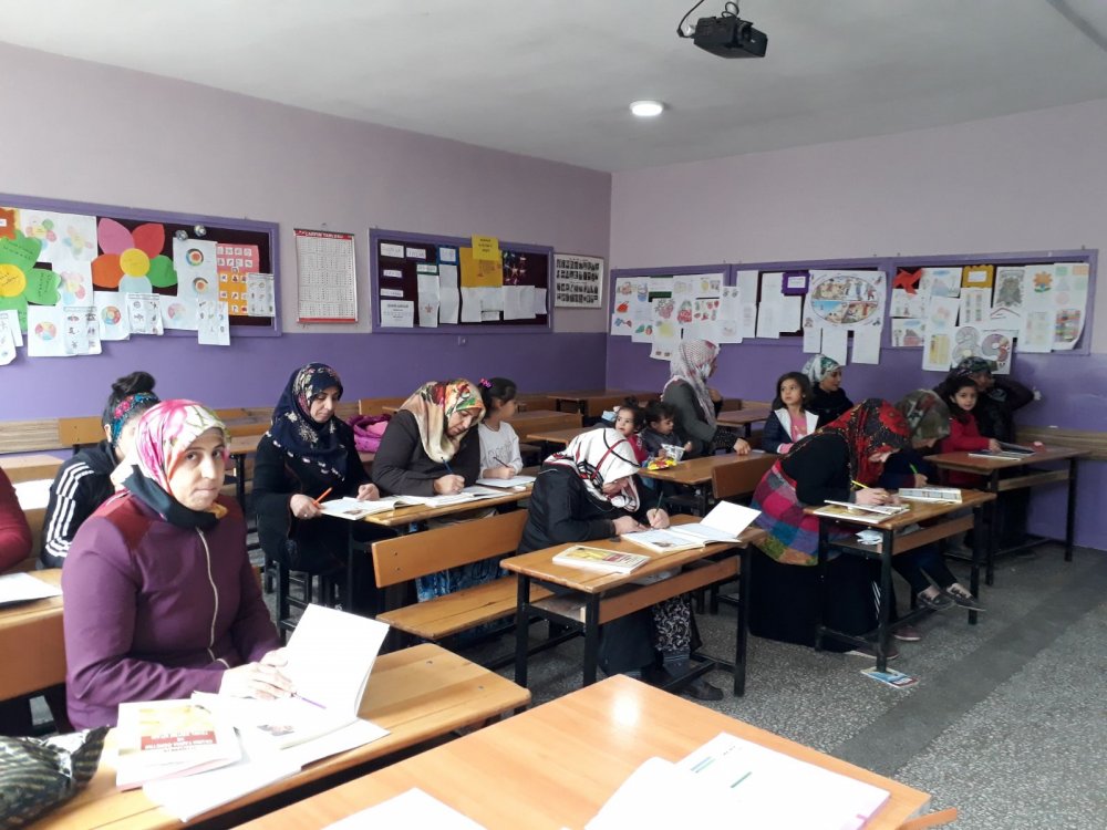 OKUMA YAZMA SEFERBERLİĞİNDE DİYARBAKIRDAN REKOR!