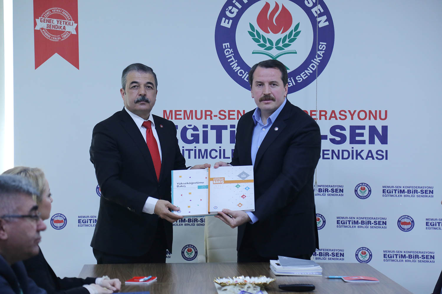 Eğitim-İş, Eğitim-Bir-Sen'i Ziyaret Etti