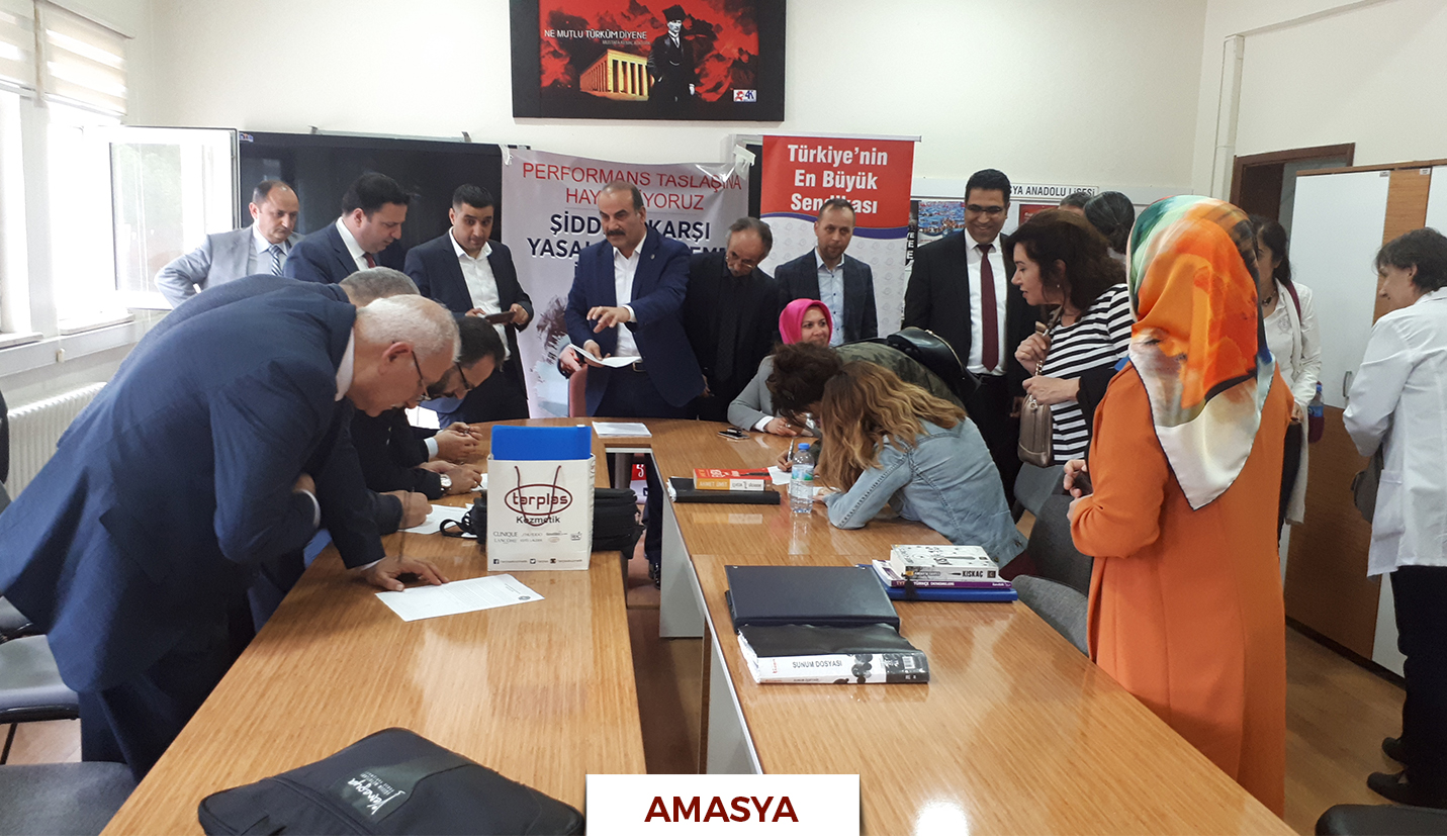 "Performans değerlendirme taslağına hayır diyor, şiddete karşı yasal düzenleme istiyoruz"