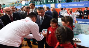 Milli Eğitim Bakanı İsmet Yılmaz'dan Açıklamalar