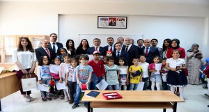 Başbakan Yıldırım ve Bakan Yılmaz, Bitlis’te karne dağıtım törenine katıldı