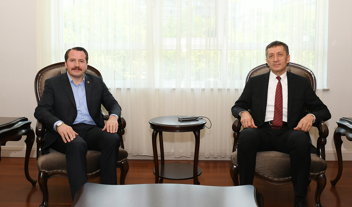 Milli Eğitim Bakanı Ziya Selçuk'a ziyaret