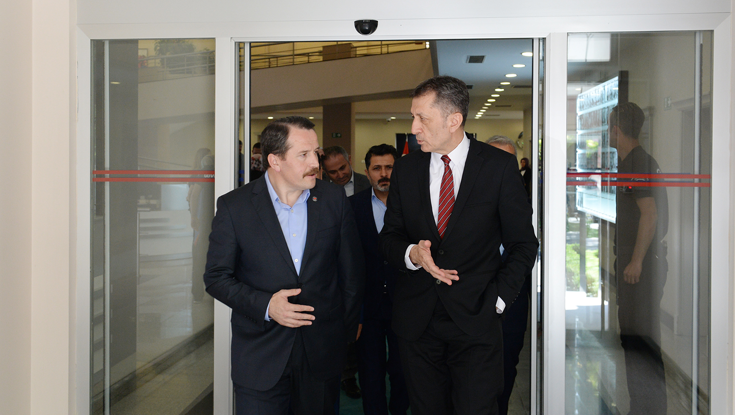 Milli Eğitim Bakanı Ziya Selçuk'a ziyaret