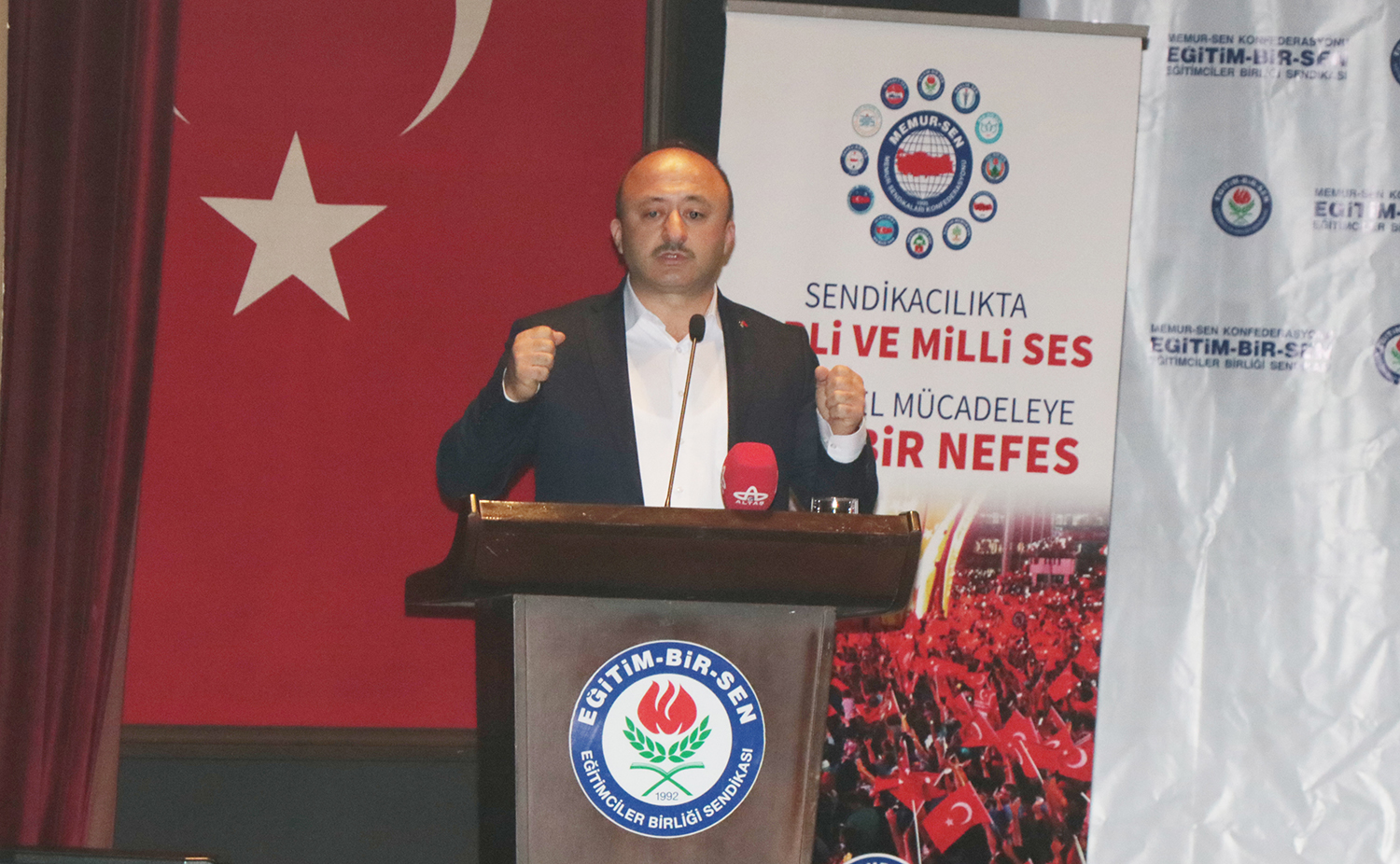 Sendikal Tarihe Damgamızı Vurduk