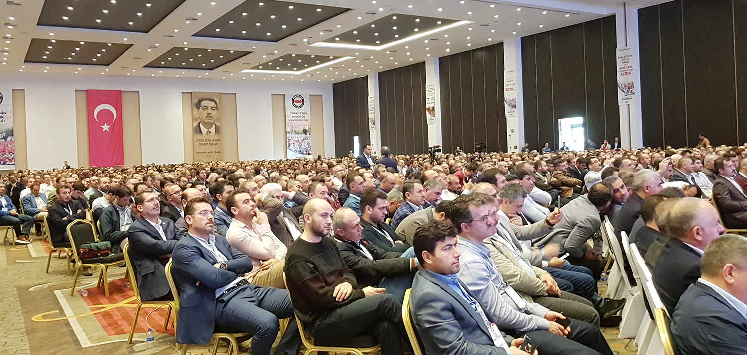 Toplu Sözleşme Masasına Yetkili Olmayan Sendikalar Oturmamalı