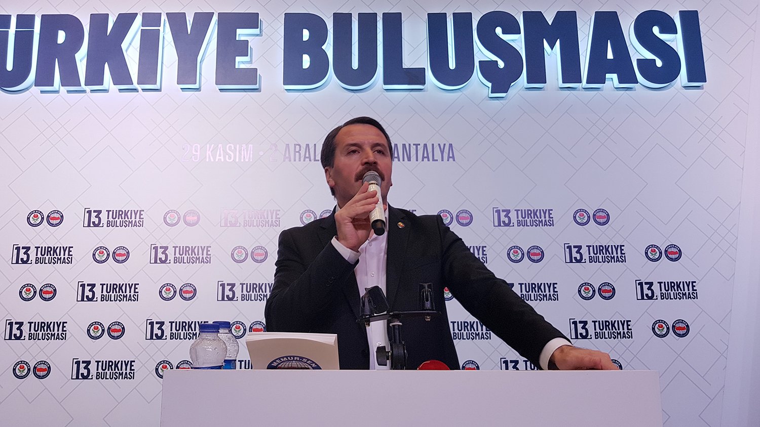 Toplu Sözleşme Masasına Yetkili Olmayan Sendikalar Oturmamalı